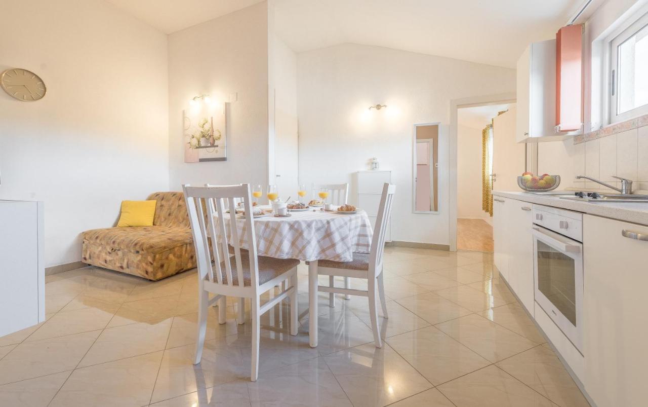Apartments Maria Куклица Экстерьер фото
