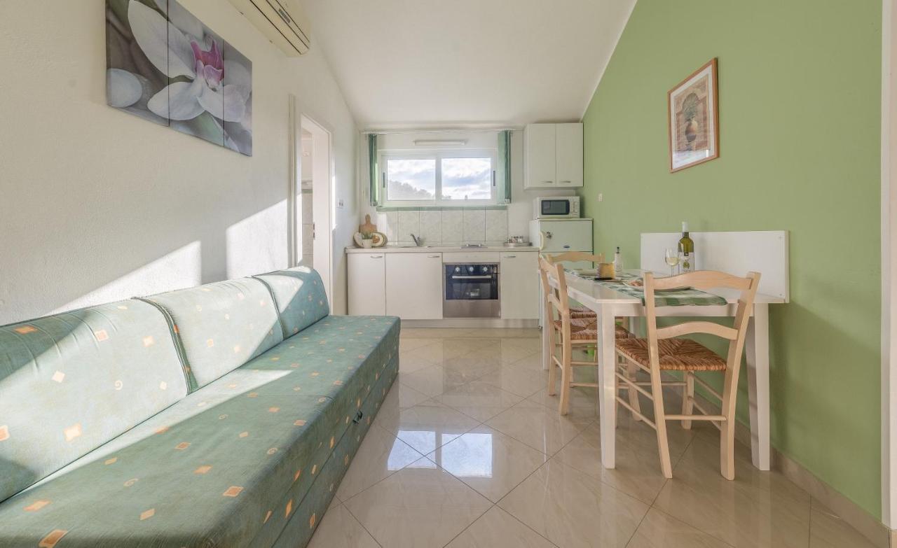 Apartments Maria Куклица Экстерьер фото