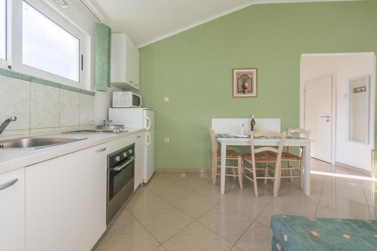 Apartments Maria Куклица Экстерьер фото