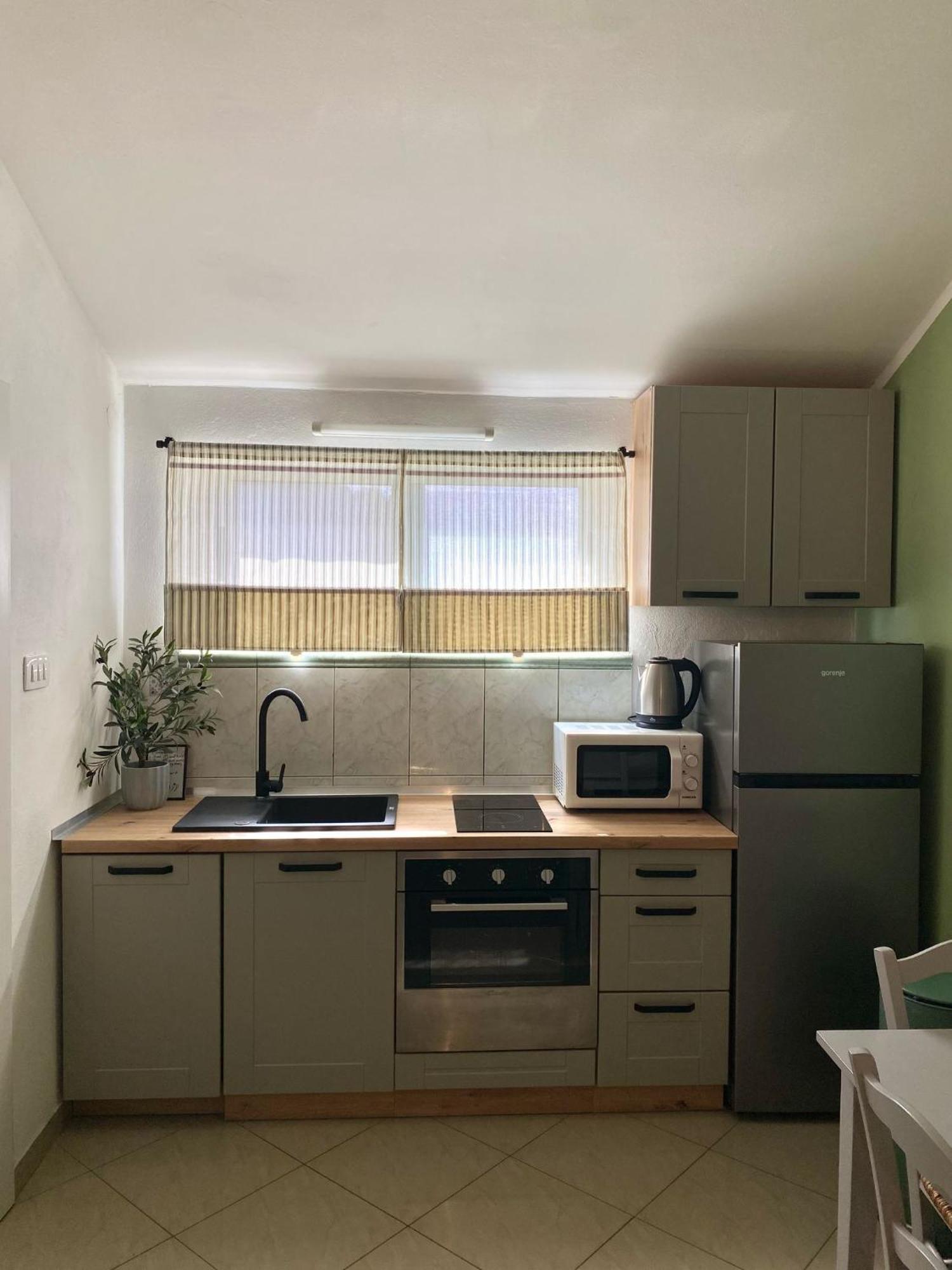 Apartments Maria Куклица Экстерьер фото